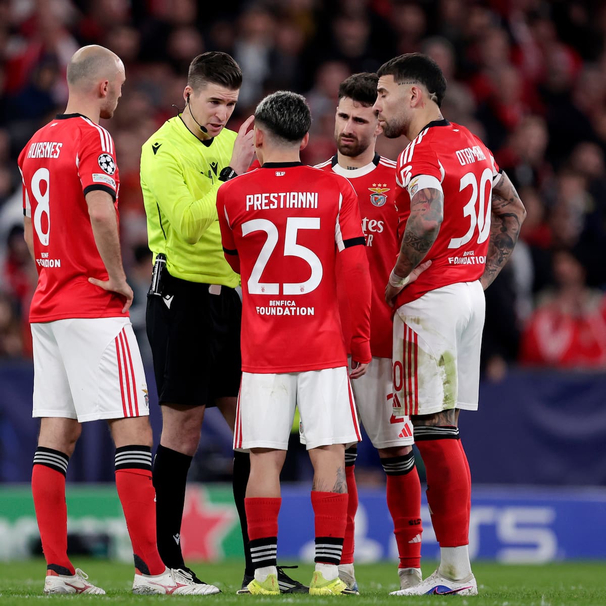 La UEFA estudia el presunto incidente racista de Prestianni con Vinicius para posibles sanciones disciplinarias