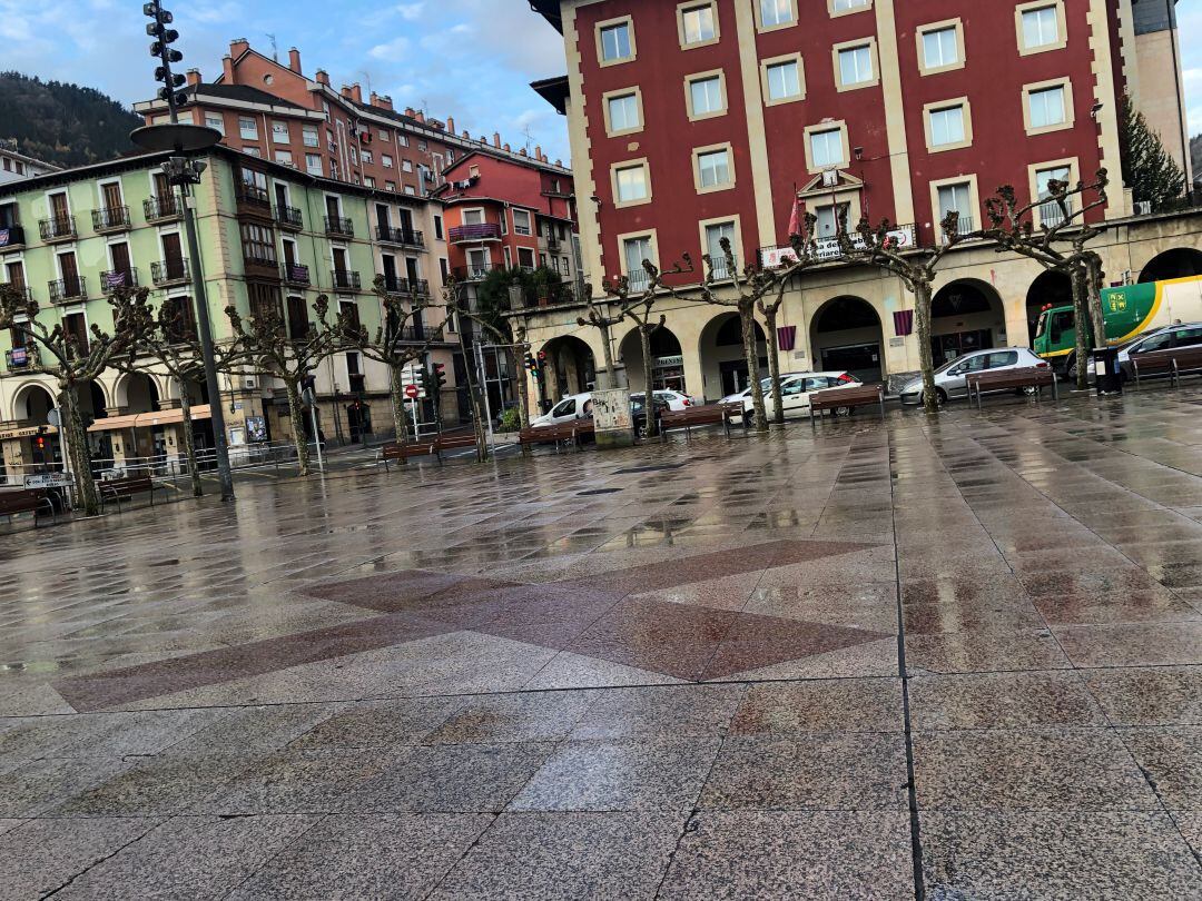 Eibar continúa en color amarillo de alerta, al igual que Ermua, Elgoibar, Deba y Mutriku