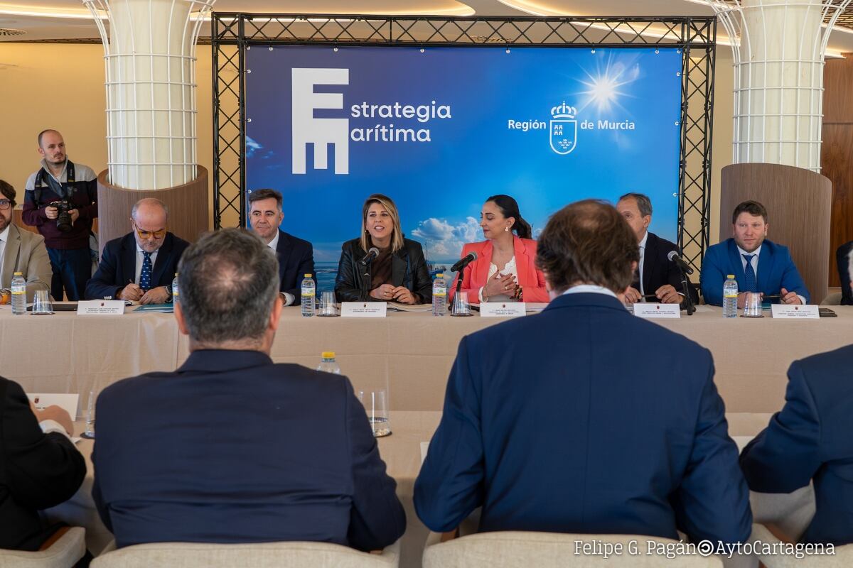 Reunión constitutiva del Consejo Rector de la Estrategia Marítima de la Región de Murcia