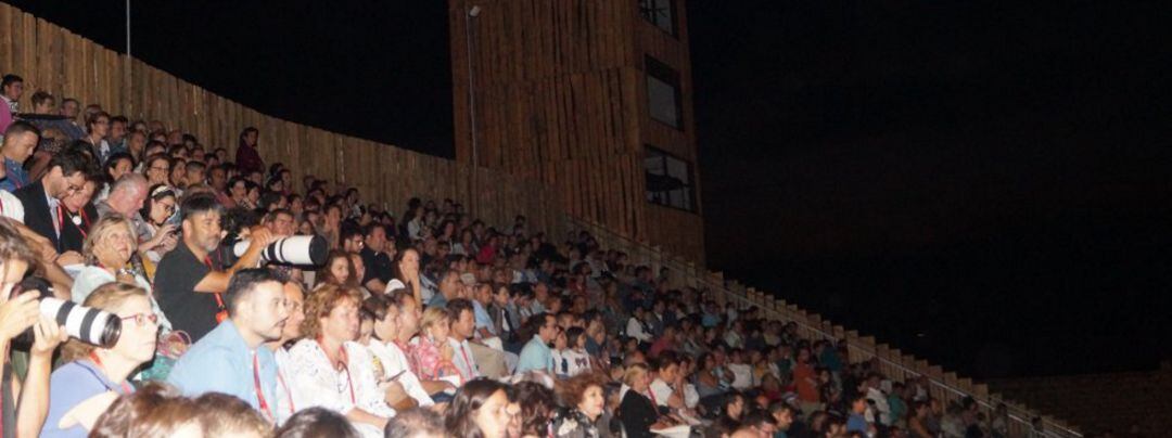 Público asistente a Puy du Fou España en su primera temporada