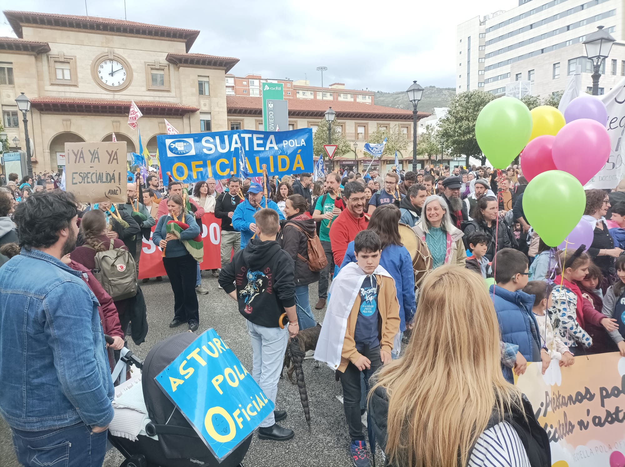 Momento de la salida de la manifestación