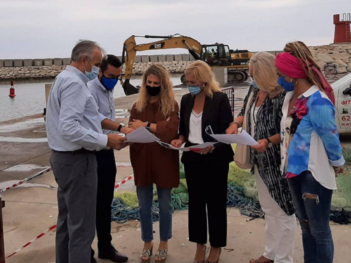 Iniciados los trabajos del dragado de la bocana del puerto de La Atunara en La Línea