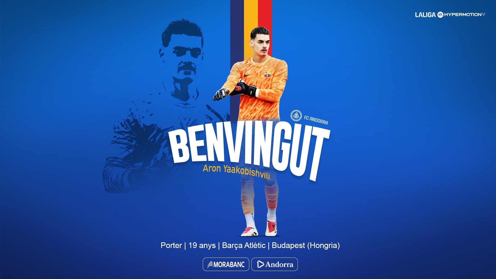 Hongarès de naixement, es va traslladar amb la seva família a Barcelona on va entrar a la pedrera culer