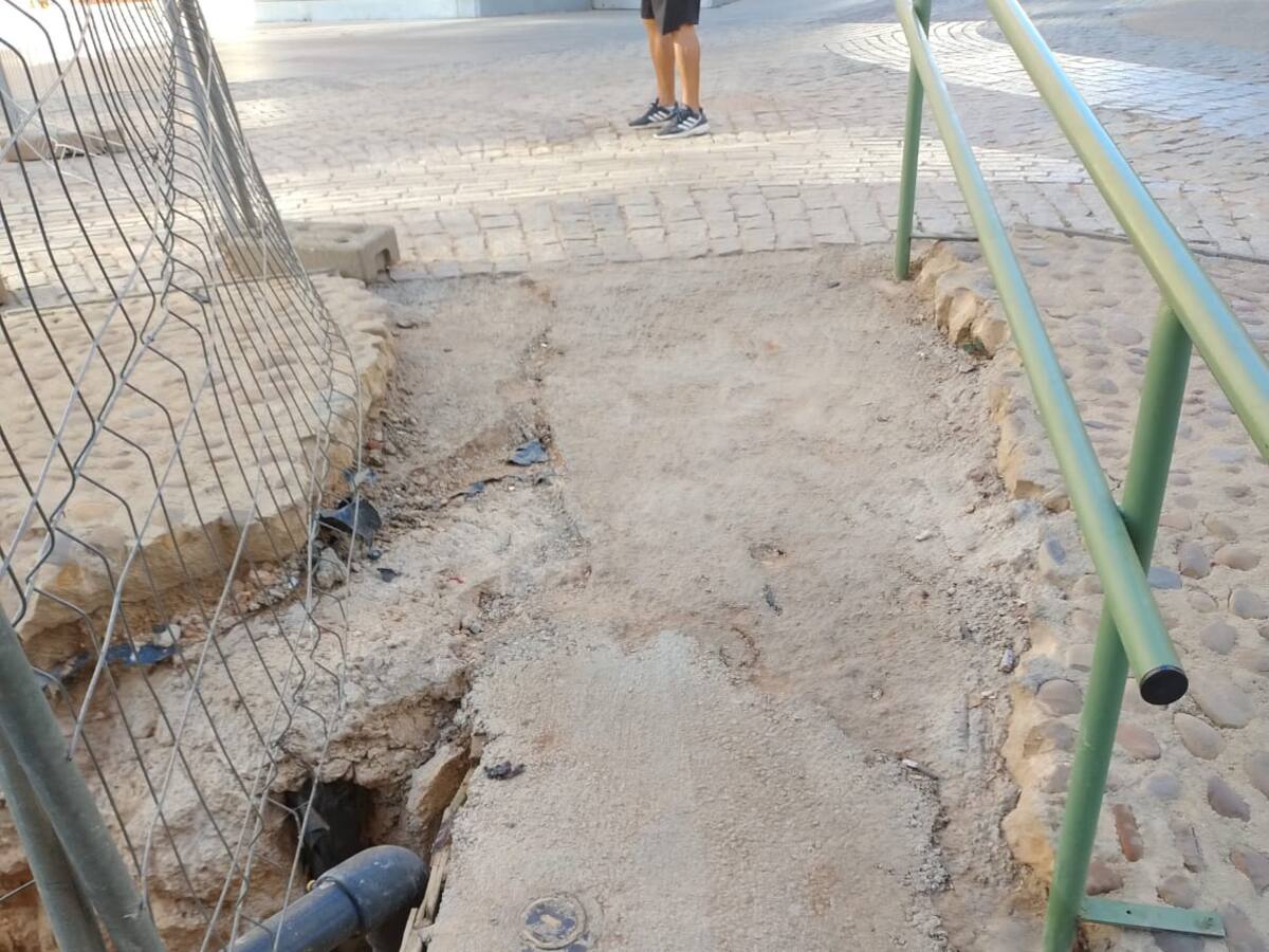 Los vecinos de la calle Doctrina de Soria se quejan del mal estado de la rampa de acceso por las obras