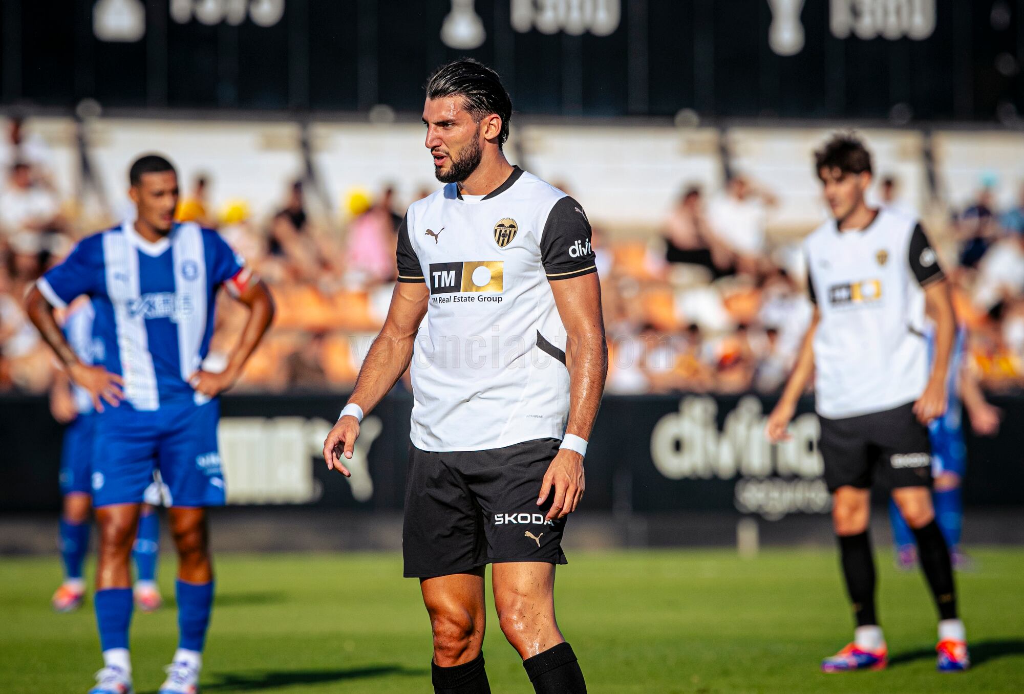 Rafa Mir, ante el Alavés en el amistoso veraniego.
