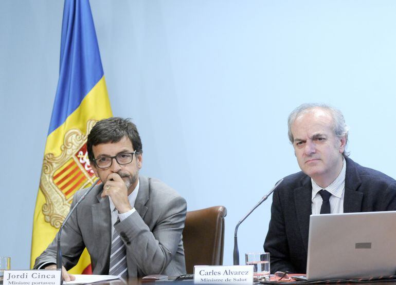 El ministre portaveu, Jordi Cinca, i el minsitre de Salut, Carles Àlvarez Marfany