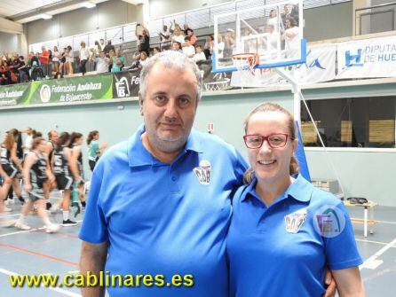 Eusebio Castillo y Rosa Díaz, en uno de los partidos del conjunto femenino