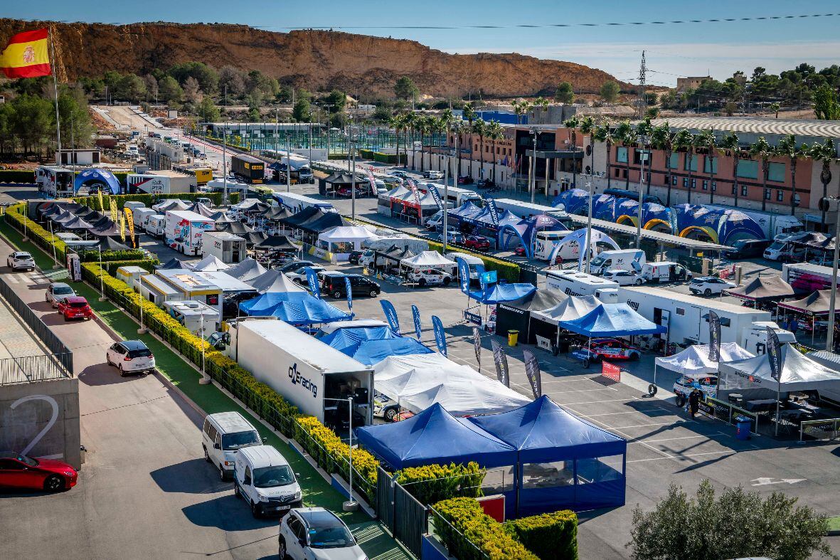 Imagen de la zona de verificaciones del Rallye La Nucia