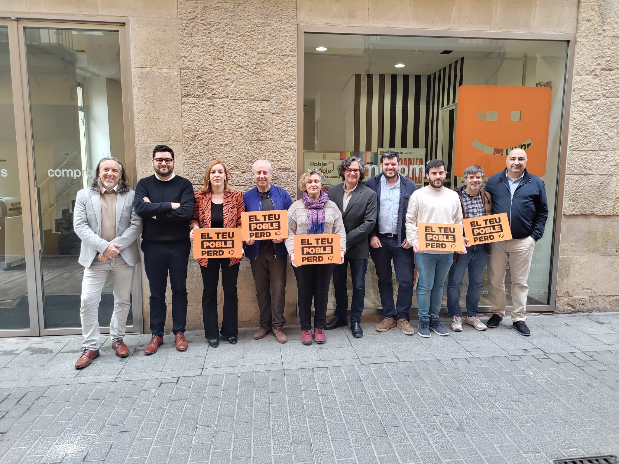 Diputats, alcaldes i regidors de Compromís a la seu d&#039;Ontinyent