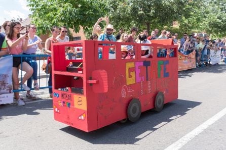 La carrera de autos locos es un clásico de las fiestas de Getafe