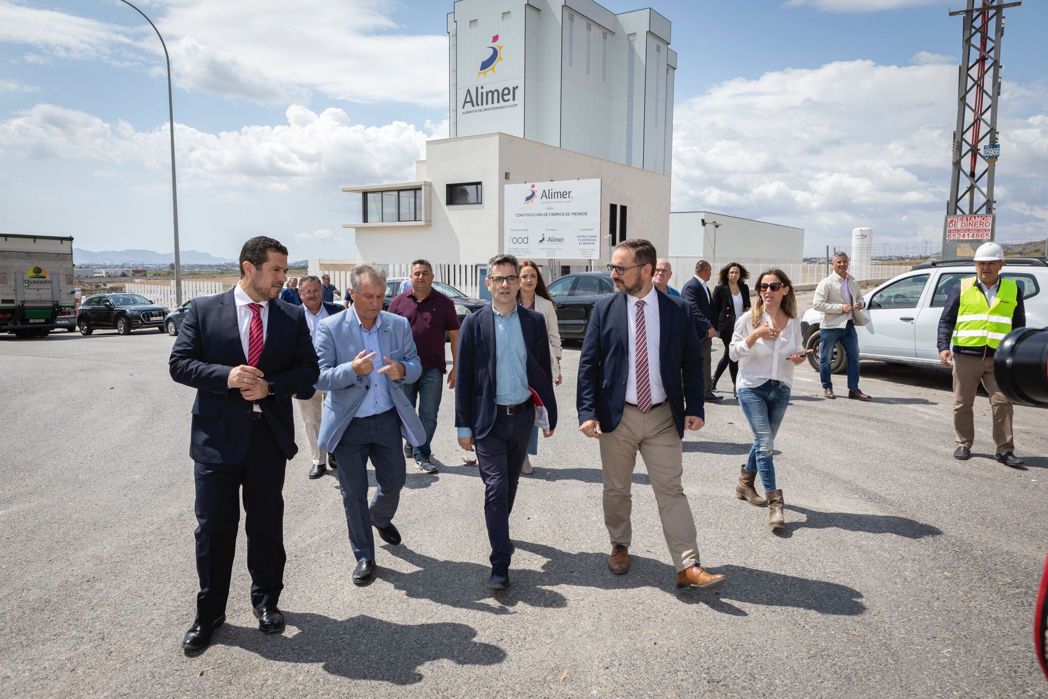 Félix Bolaños, Ministro de Presidencia visita las instalaciones del polígono SapreLorca