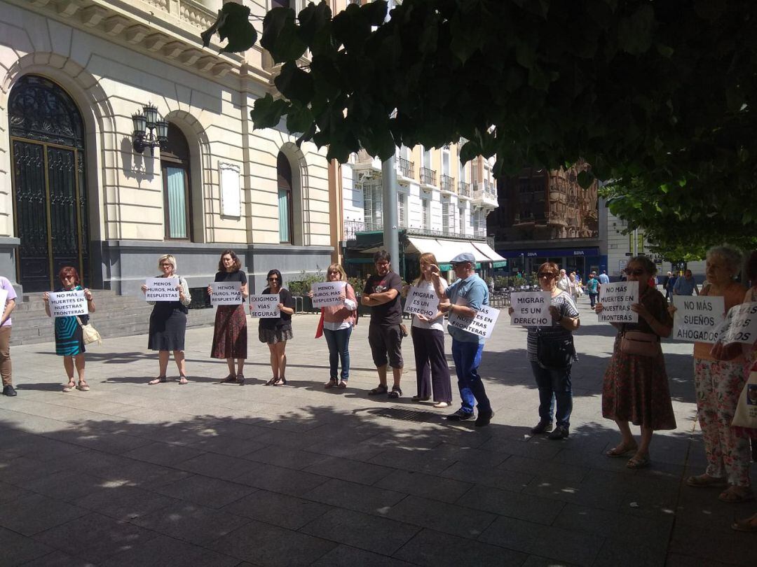Concentración en la plaza de España 
