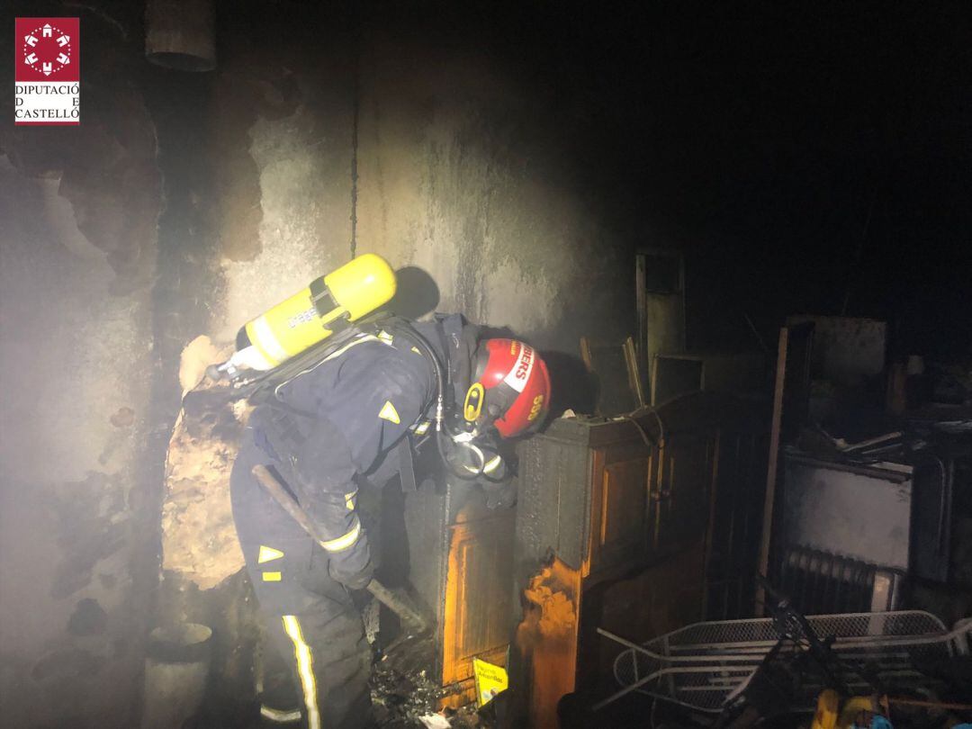 Incendio vivienda en Santa Magdalena de Pulpis