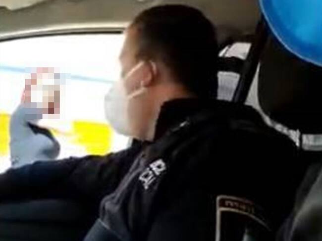 Fotograma del vídeo que grabaron las agentes