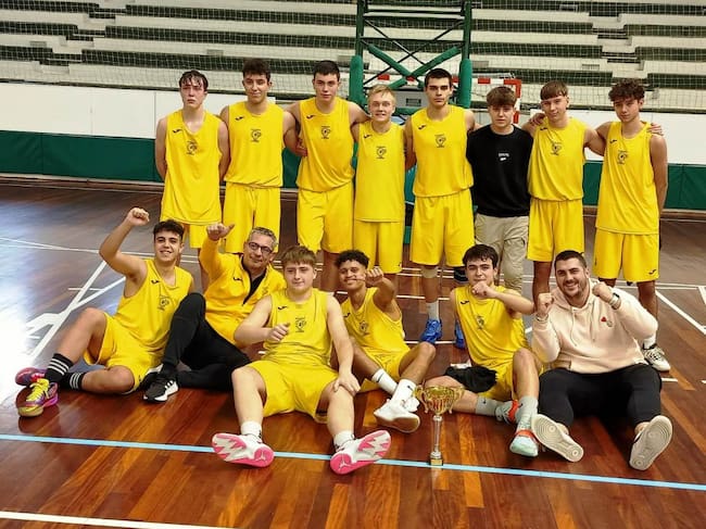 Equipo júnior de la Peña la Murga