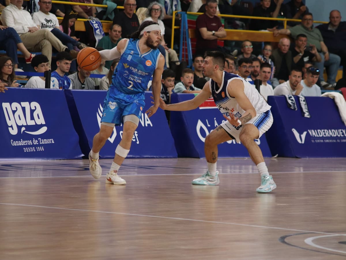 Ty Roberts lleva al CB Zamora a una victoria épica