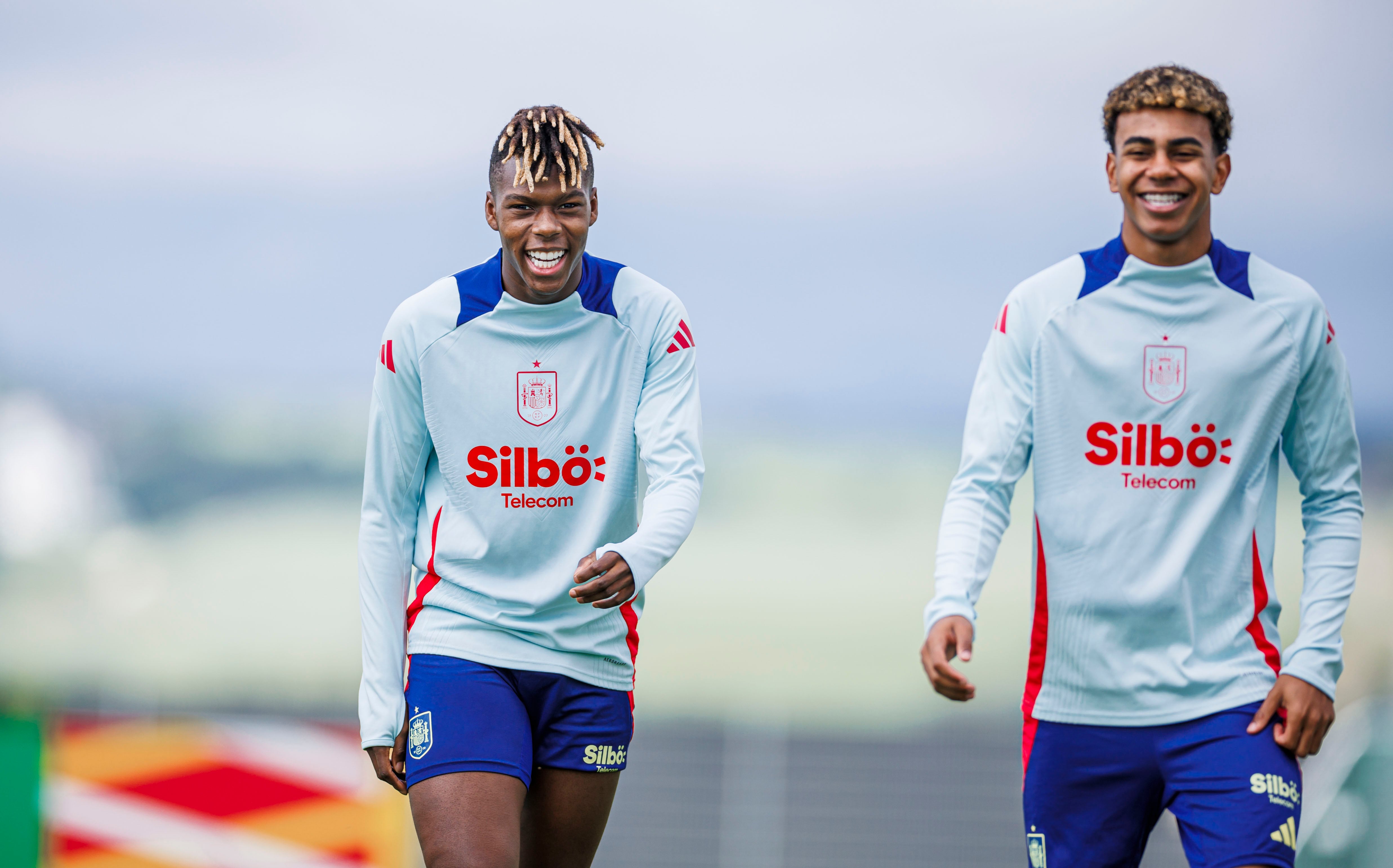 Lamine Yamal y Nico Williams, durante un entrenamiento de la Selección en la Eurocopa 2024