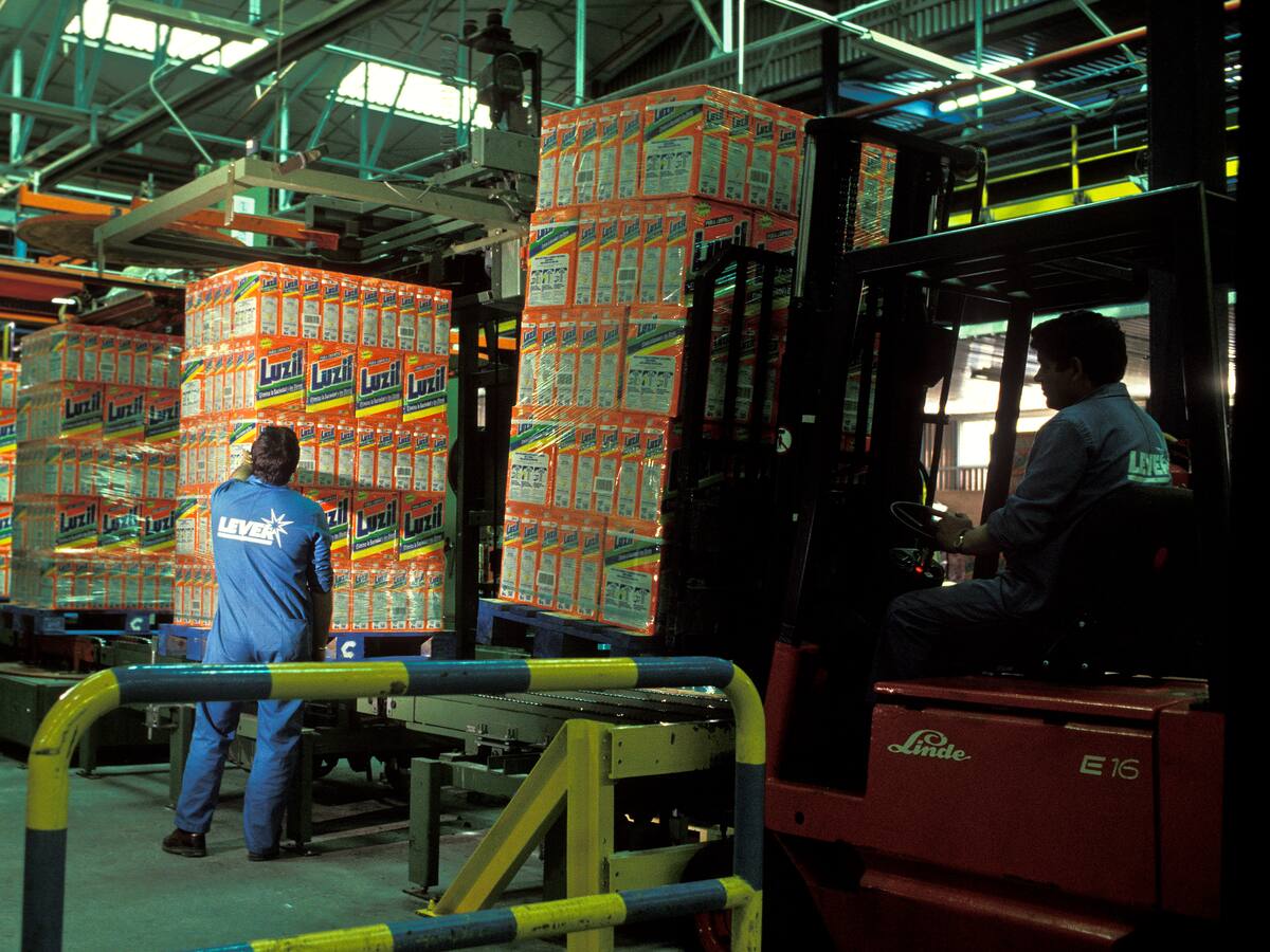 El buque insignia de Acción Contra el Hambre aterriza en Calahorra