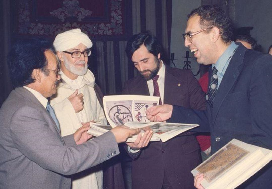 Julio Anguita y Al Kattani, durante su visita en 1981 a Córdoba