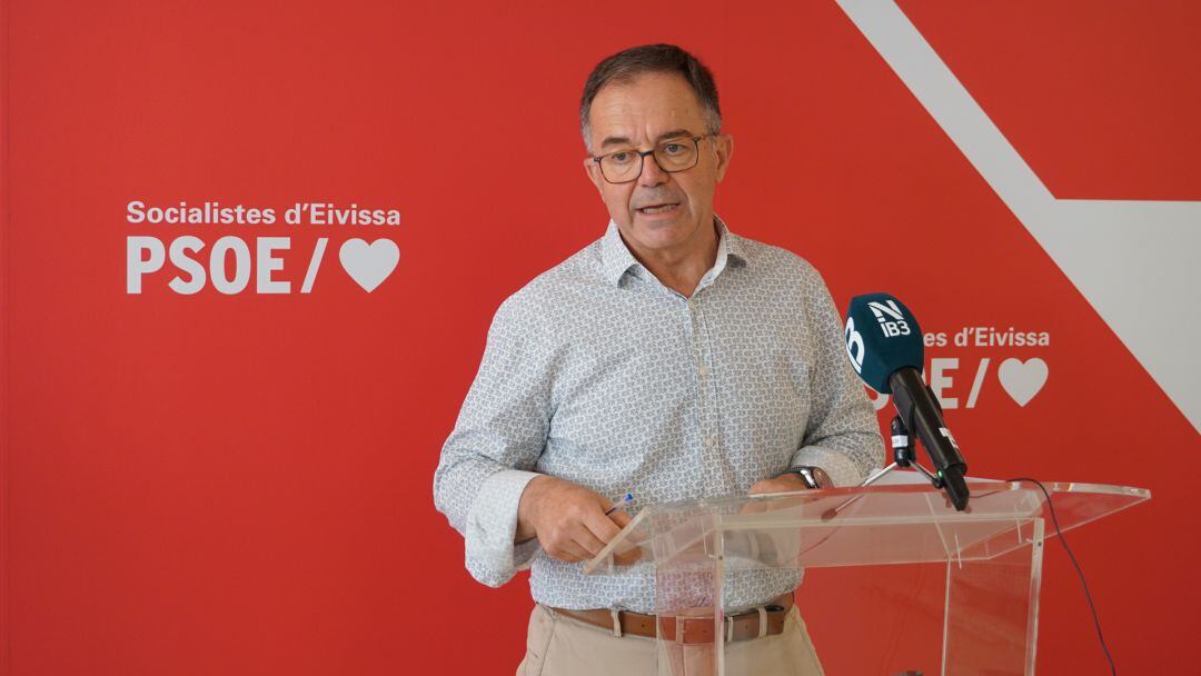 El secretario general, Josep Marí Ribas durante la rueda de prensa.