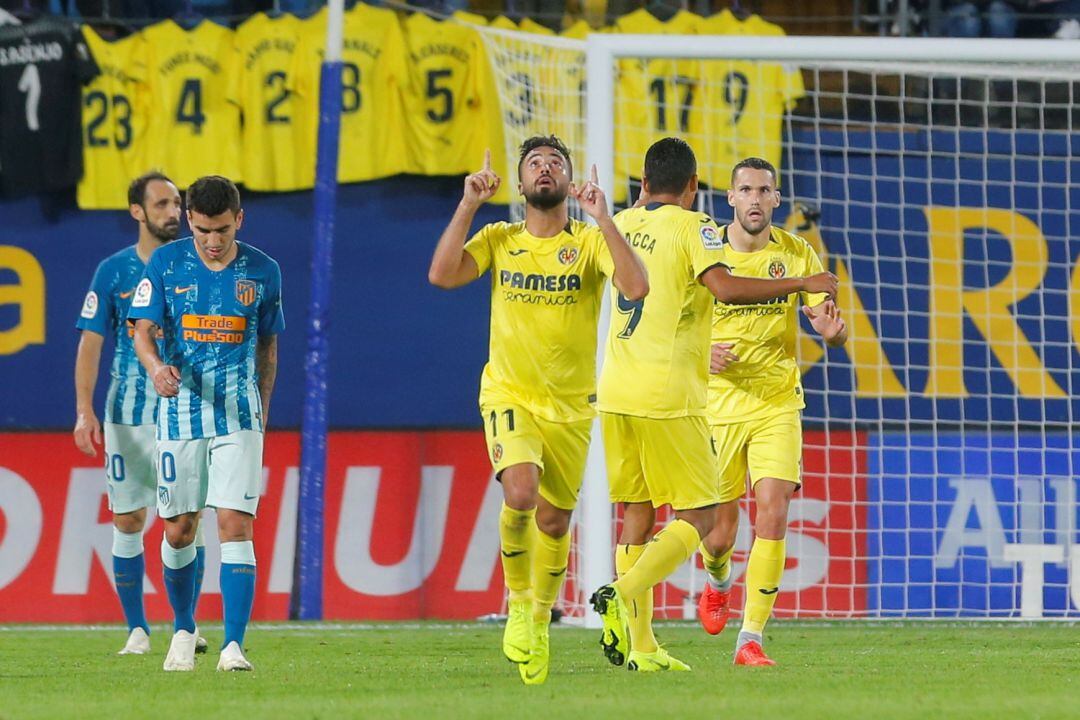 La Liga Santander - Villarreal v Atletico Madrid - Estadio de la Ceramica, Villarreal, Spain - October 20, 2018 Villarreal's Jaume Costa celebrates after Mario Gaspar
