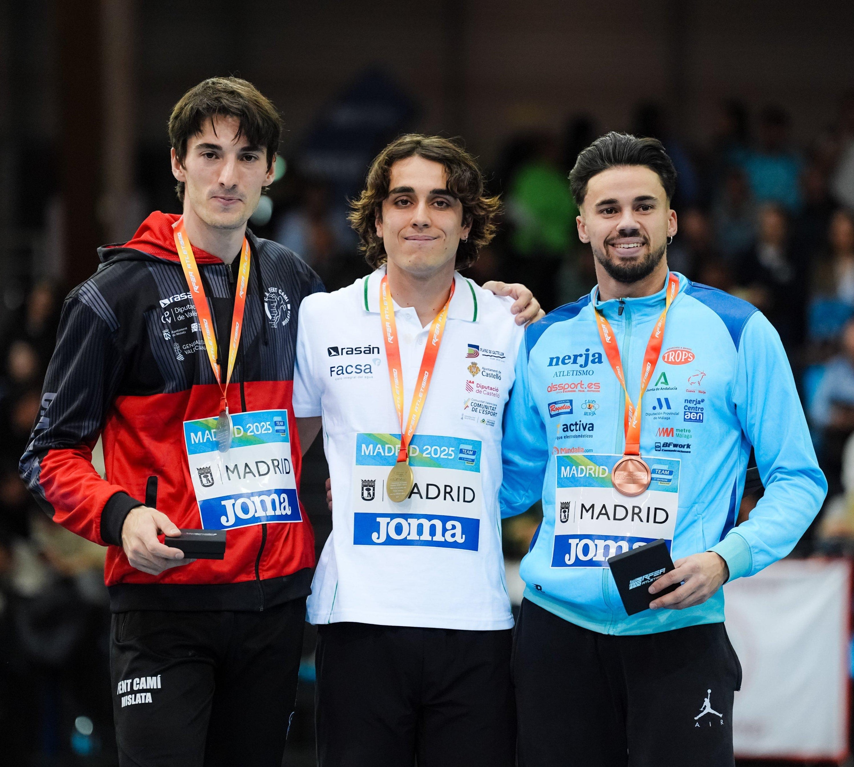 El Trops Cueva de Nerja triunfó en el Campeonato de España de pista cubierta en Madrid