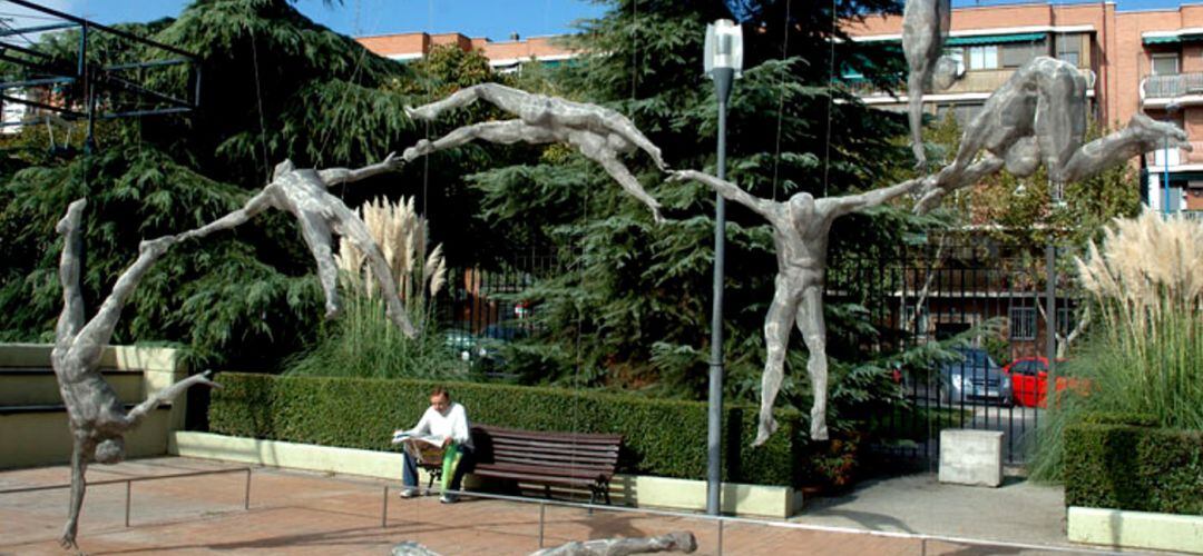 El museo de escultura al aire libre abre sus puertas cada día con decenas de obras