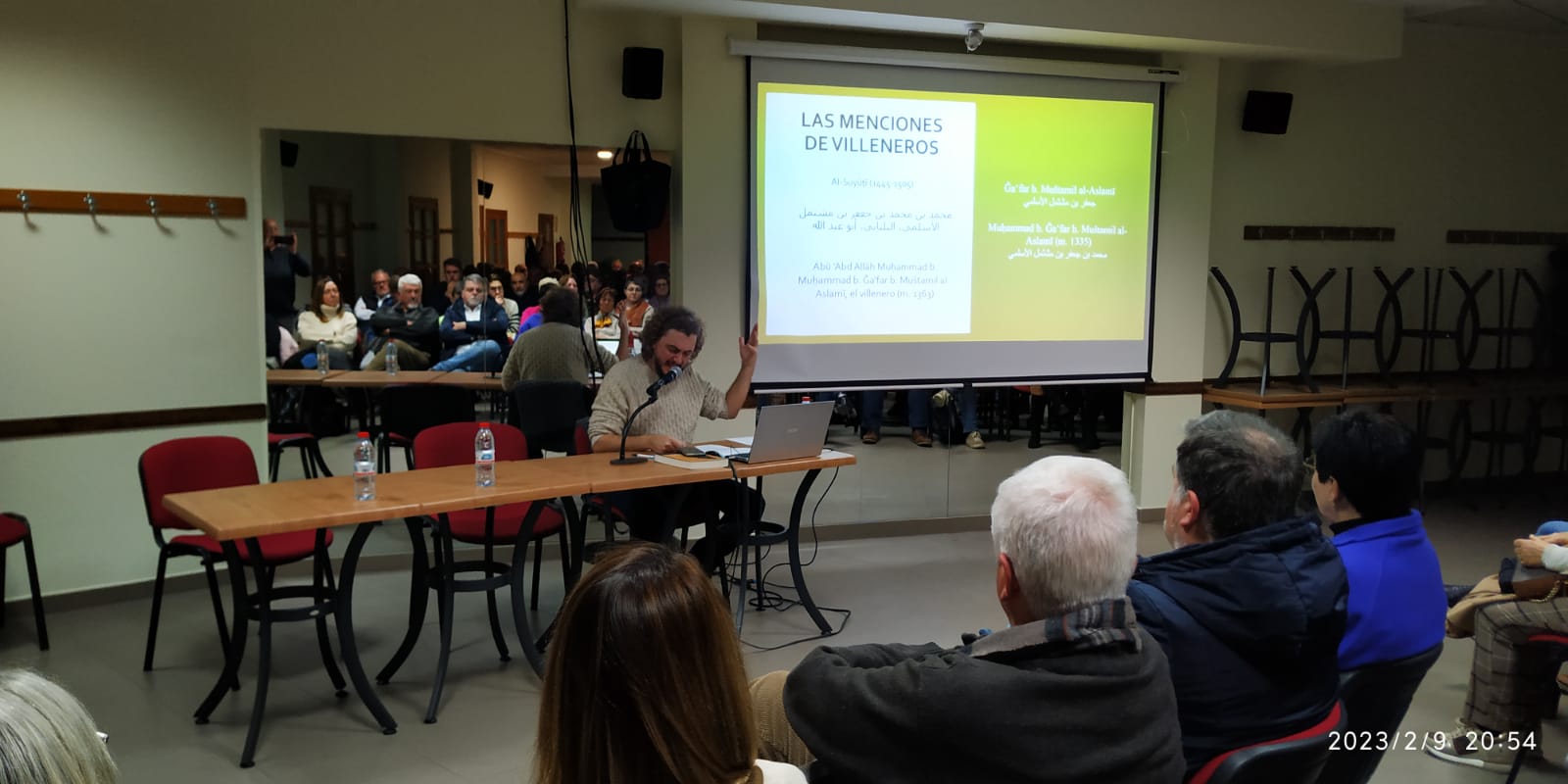 Momento de la una de las conferencias