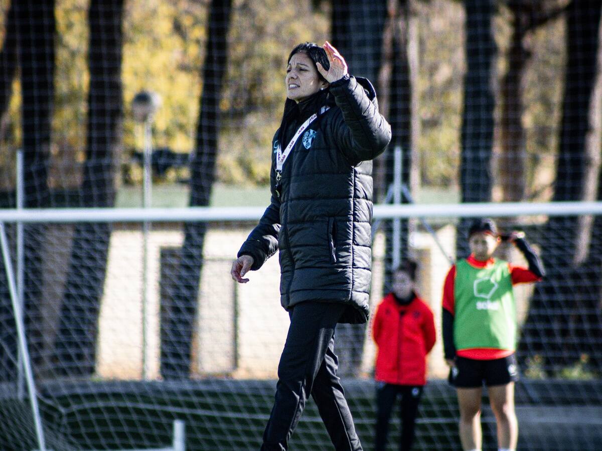 Unidas para resistir: la fuerza del grupo, clave de la permanencia de la SD Huesca Femenino