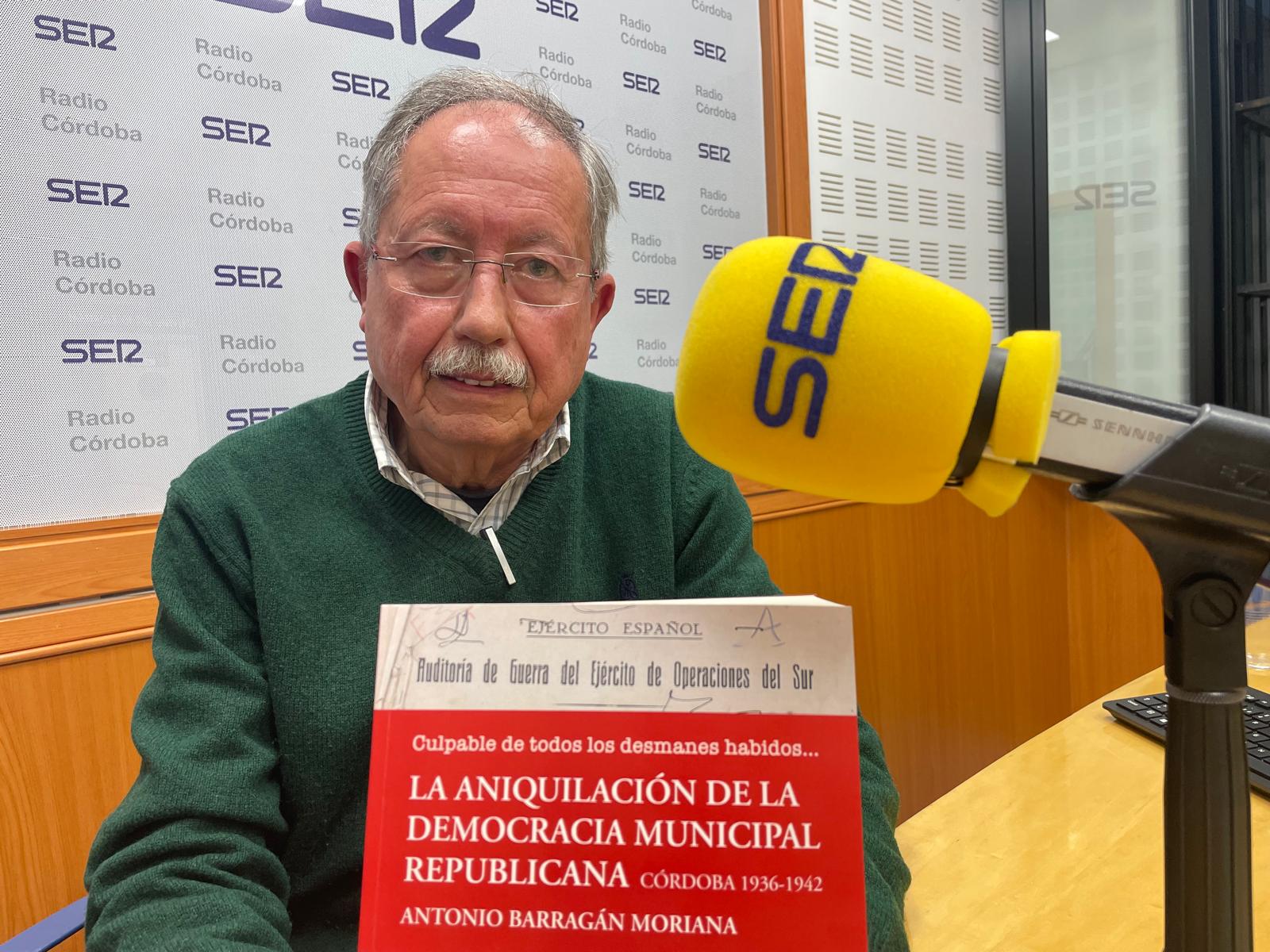 Antonio Barragán presenta su nuevo libro en Radio Córdoba