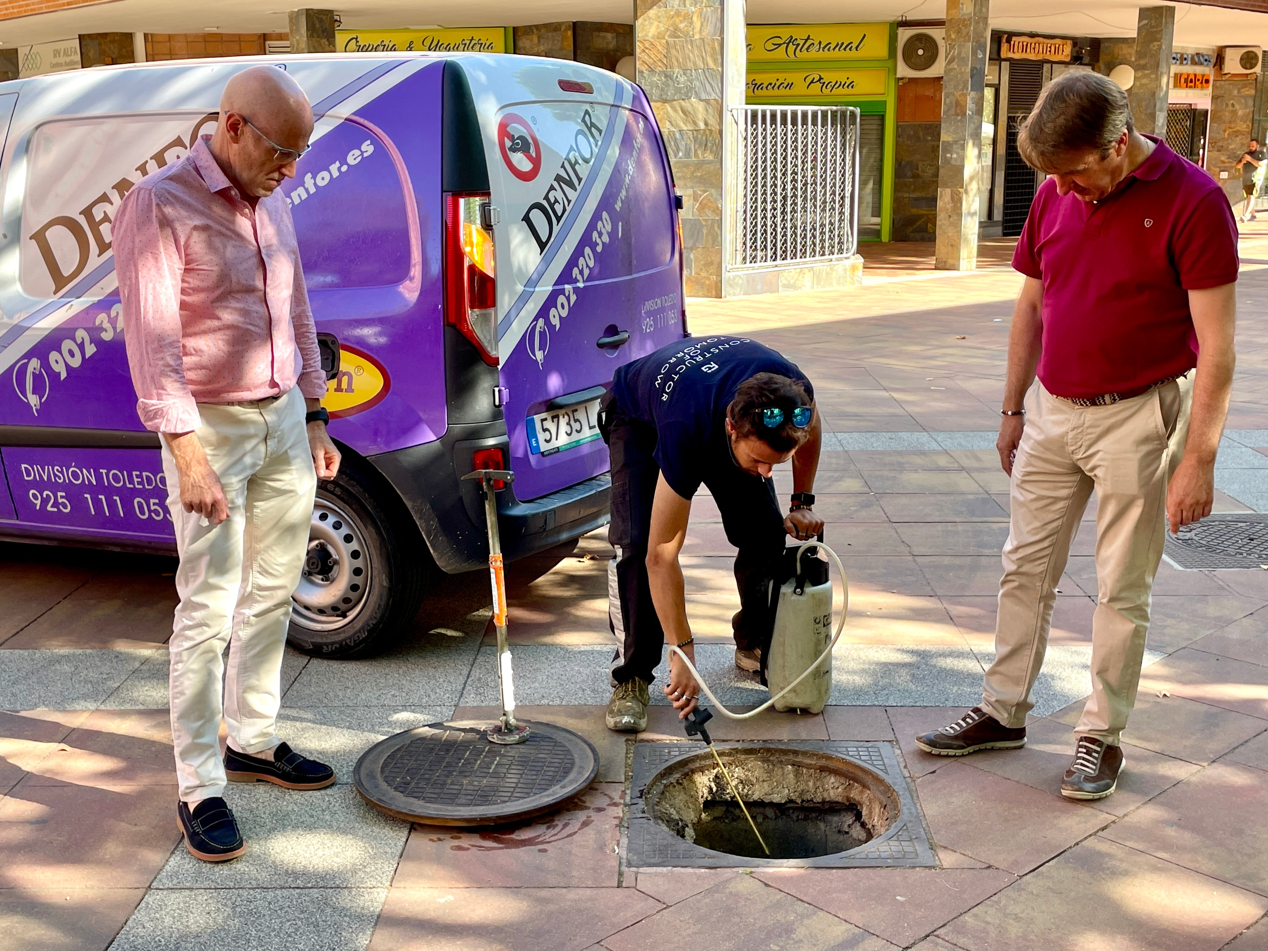 Tres Cantos refuerza en verano los trabajos contra cucarachas y ratas