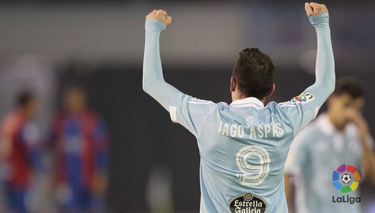 El delantero Iago Aspas recibe el alta médica y estará en el derbi