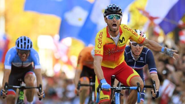 Alejandro Valverde, en su momento de la llegada a meta