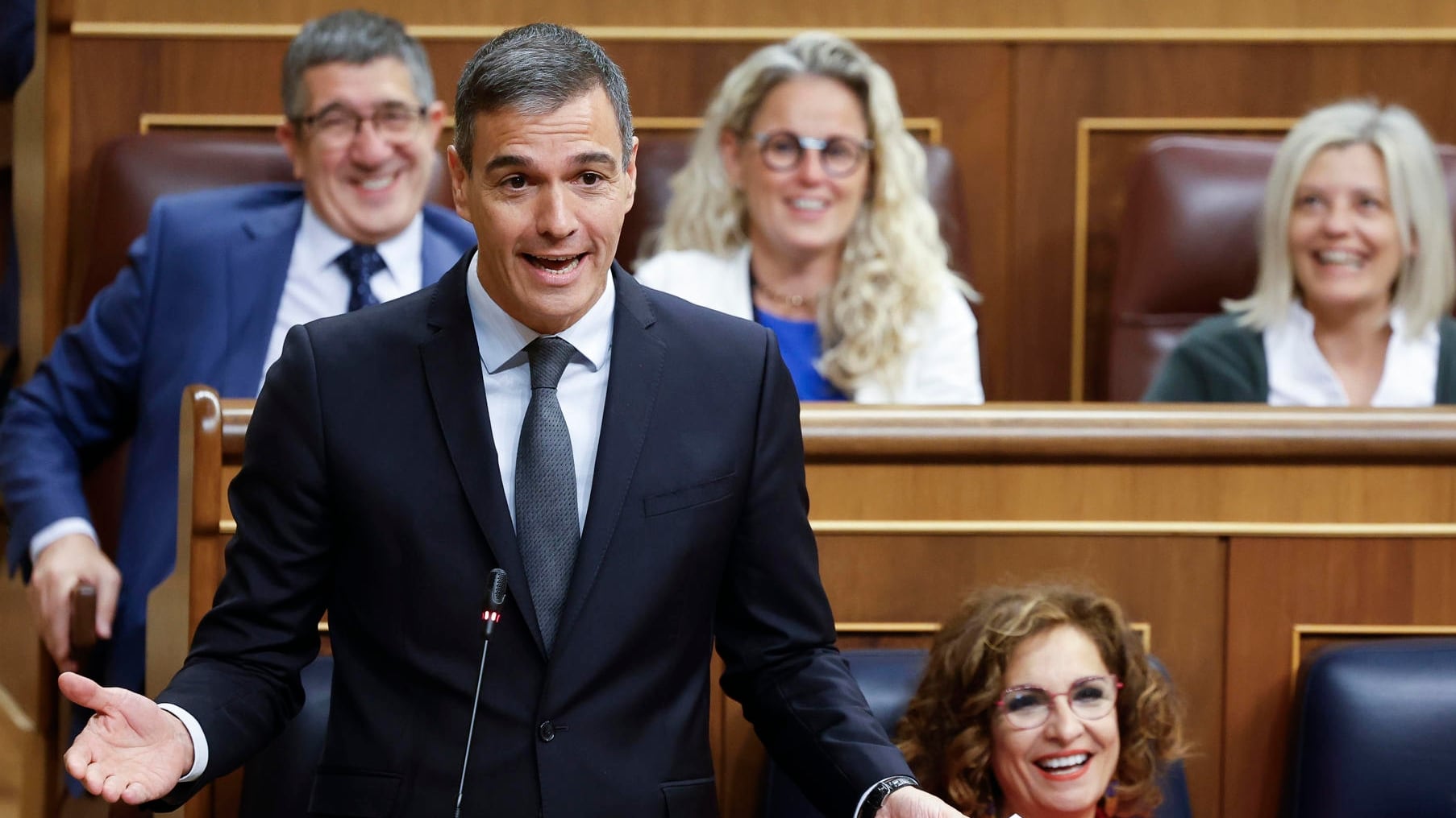 El presidente del Gobierno, Pedro Sánchez, interviene durante la sesión de control de este miércoles