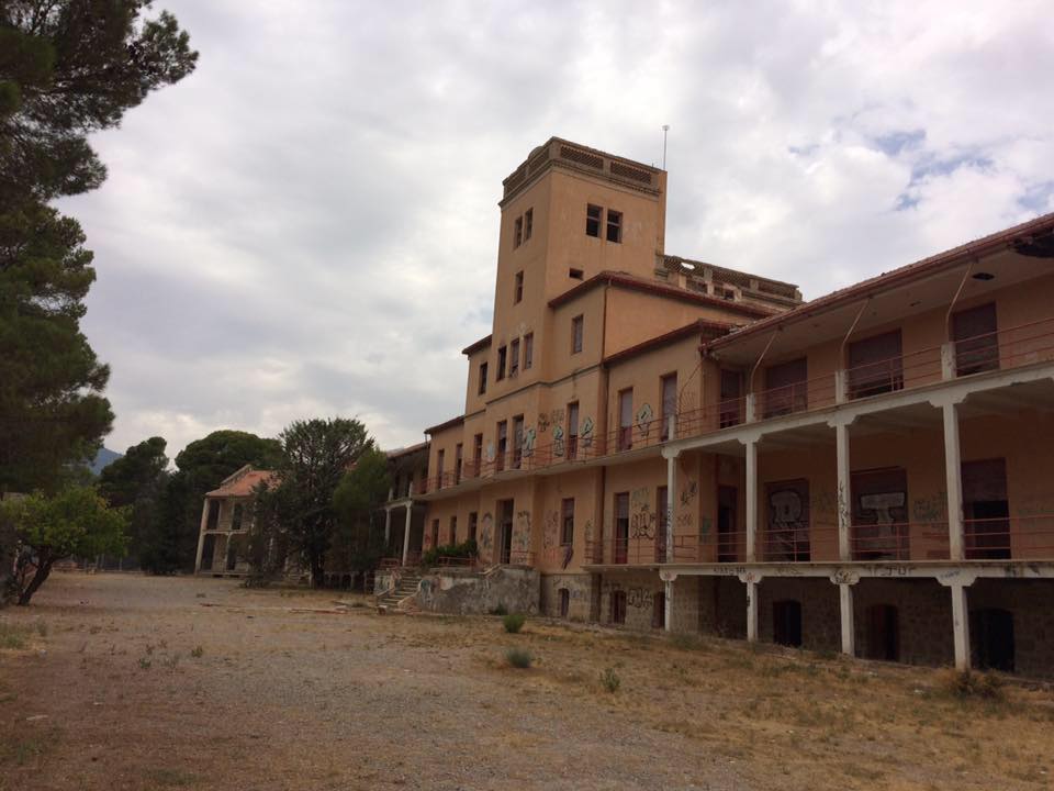 Antiguo sanatorio de Sierra Espuña