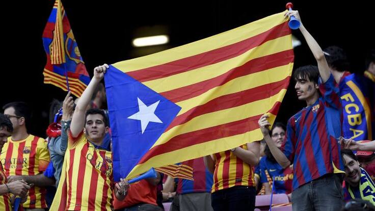 ¿Se deben sancionar los pitos al himno?