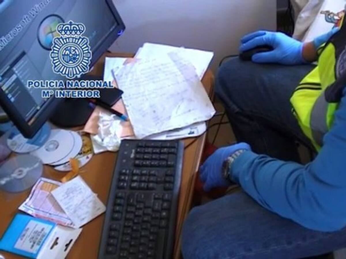 Cinco detenidos por estafar con falsos préstamos de dinero