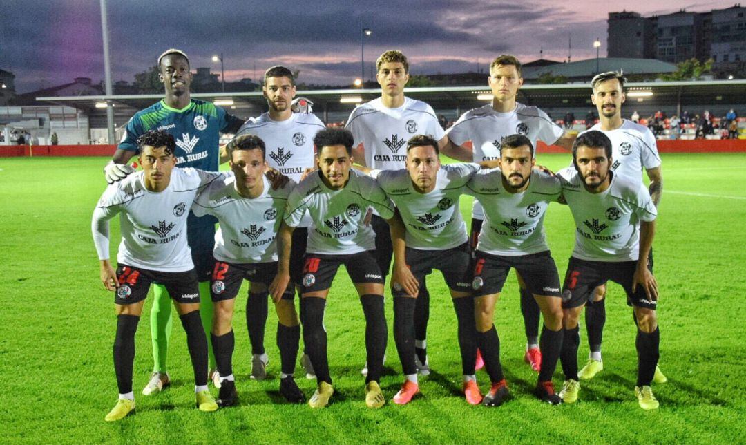 Once inicial del Zamora CF en Laredo