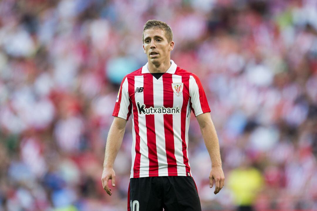 Iker Muniain durante un encuentro con el Athletic de Bilbao.