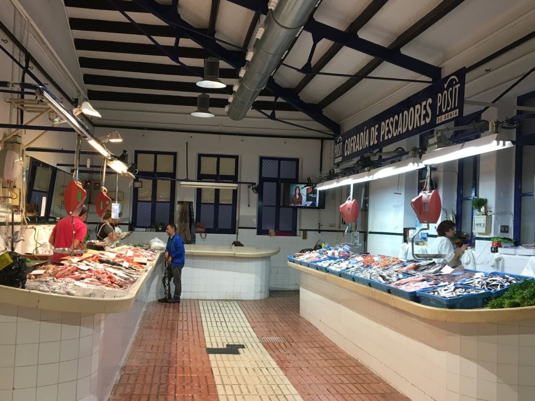 Zona de la pescadería del Mercat Municipal de Dénia.