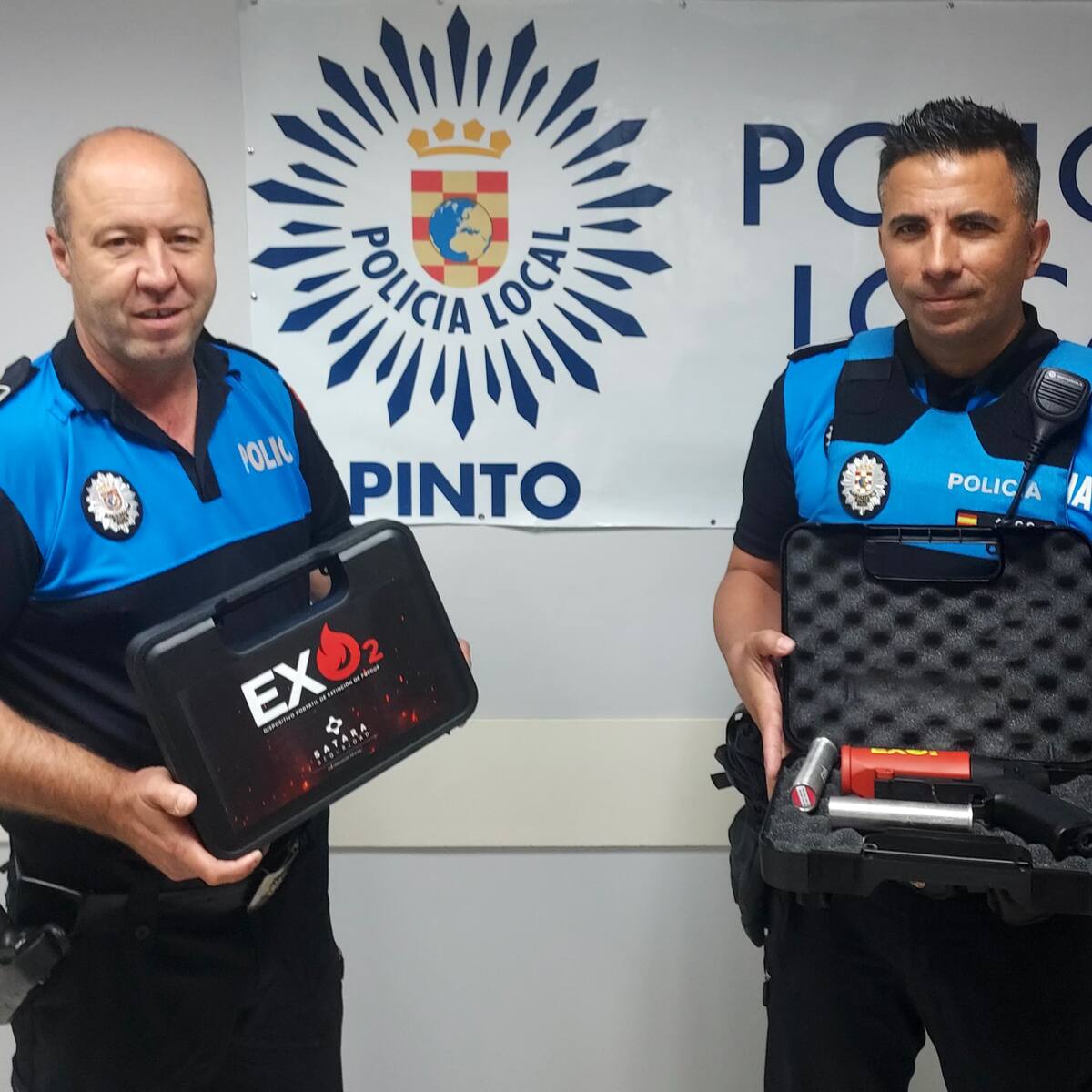 La Policía Local de Pinto, la primera de la región con un dispositivo para pequeños fuegos en sustitución de los extintores