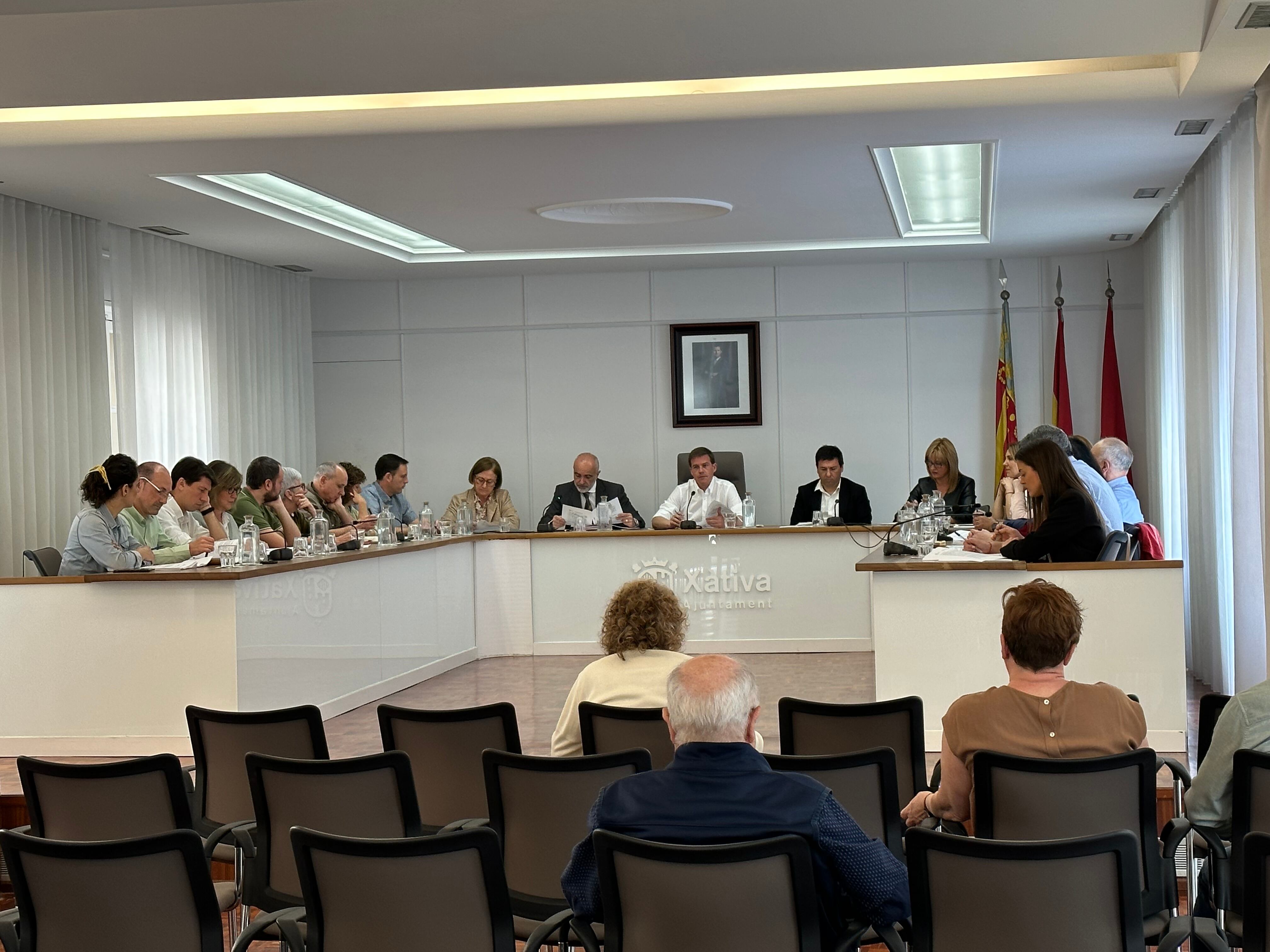 Pleno del mes de marzo en Xàtiva
