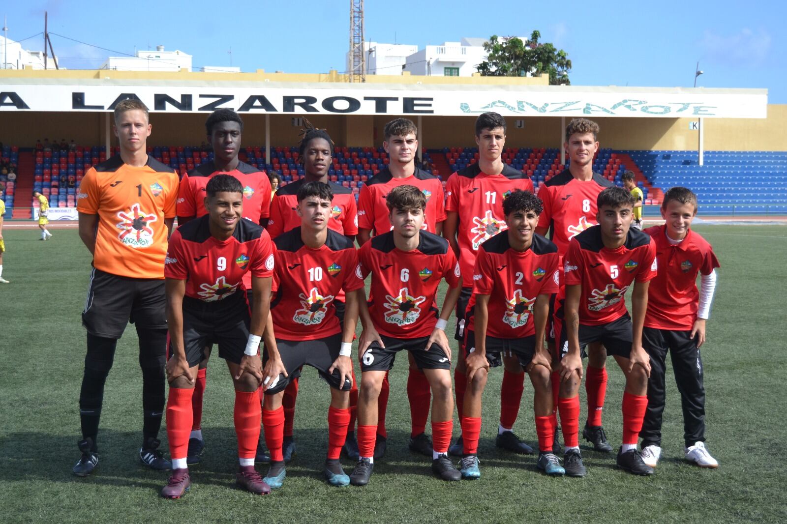 Equipo juvenil, División de Honor, del CD Orientación Marítima.