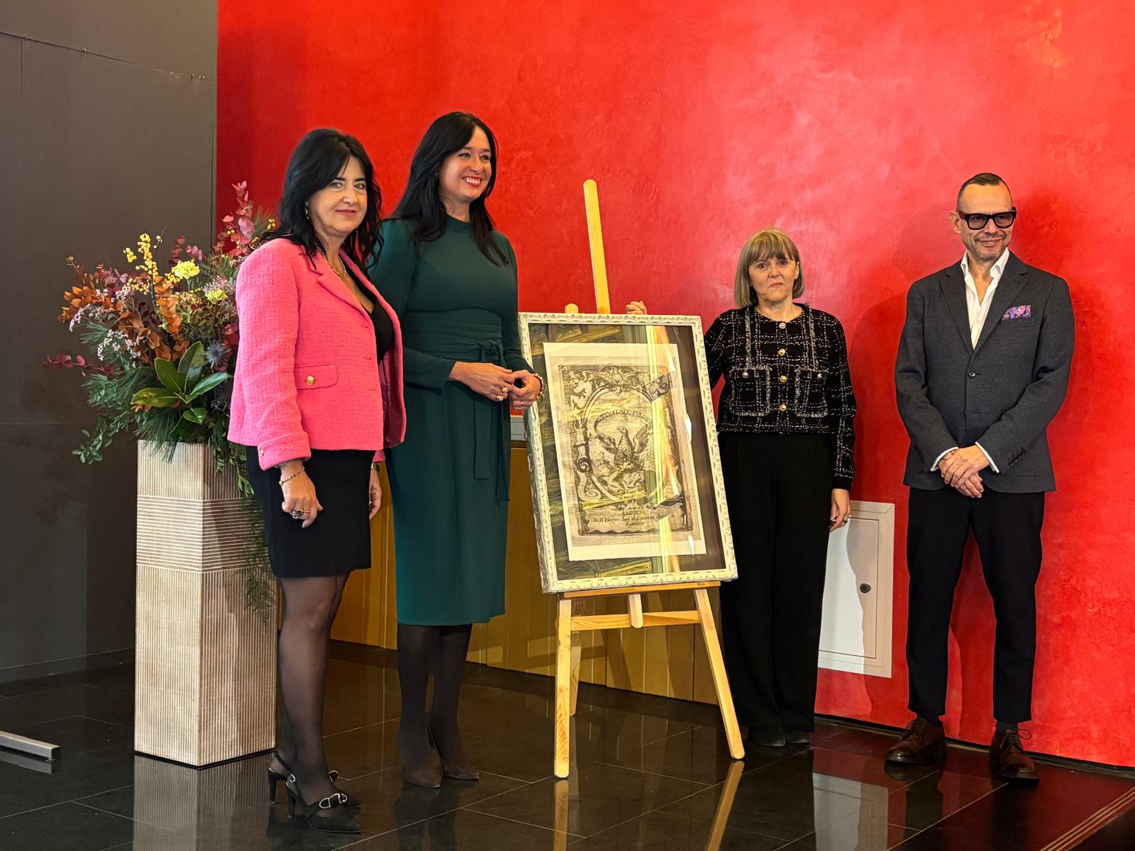 Entrega del Premio Lastanosa, en Huesca, a María José Arbués