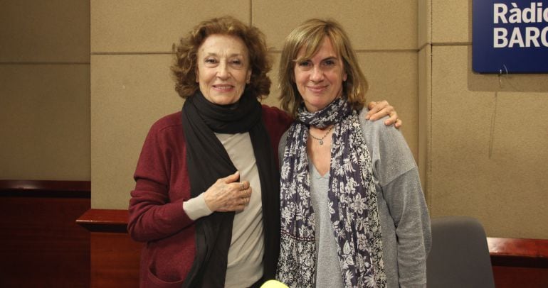 Julia Gutiérrez Caba y Gemma Nierga en los estudios de Radio Barcelona