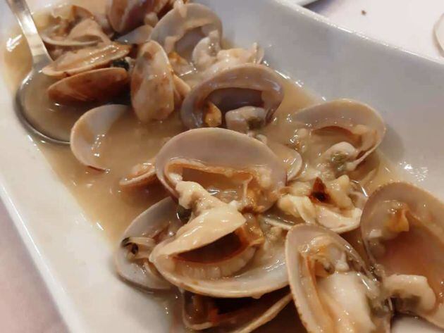 Almejas a la sidra de Casa Zapico