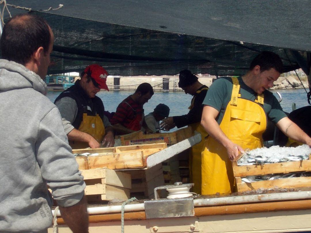 Pescadores del Grau de Gandia.