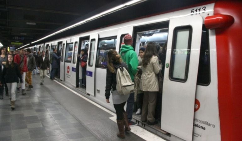 El Supremo establece que se puede prohibir acceder al metro a condenados por hurto en sus instalaciones