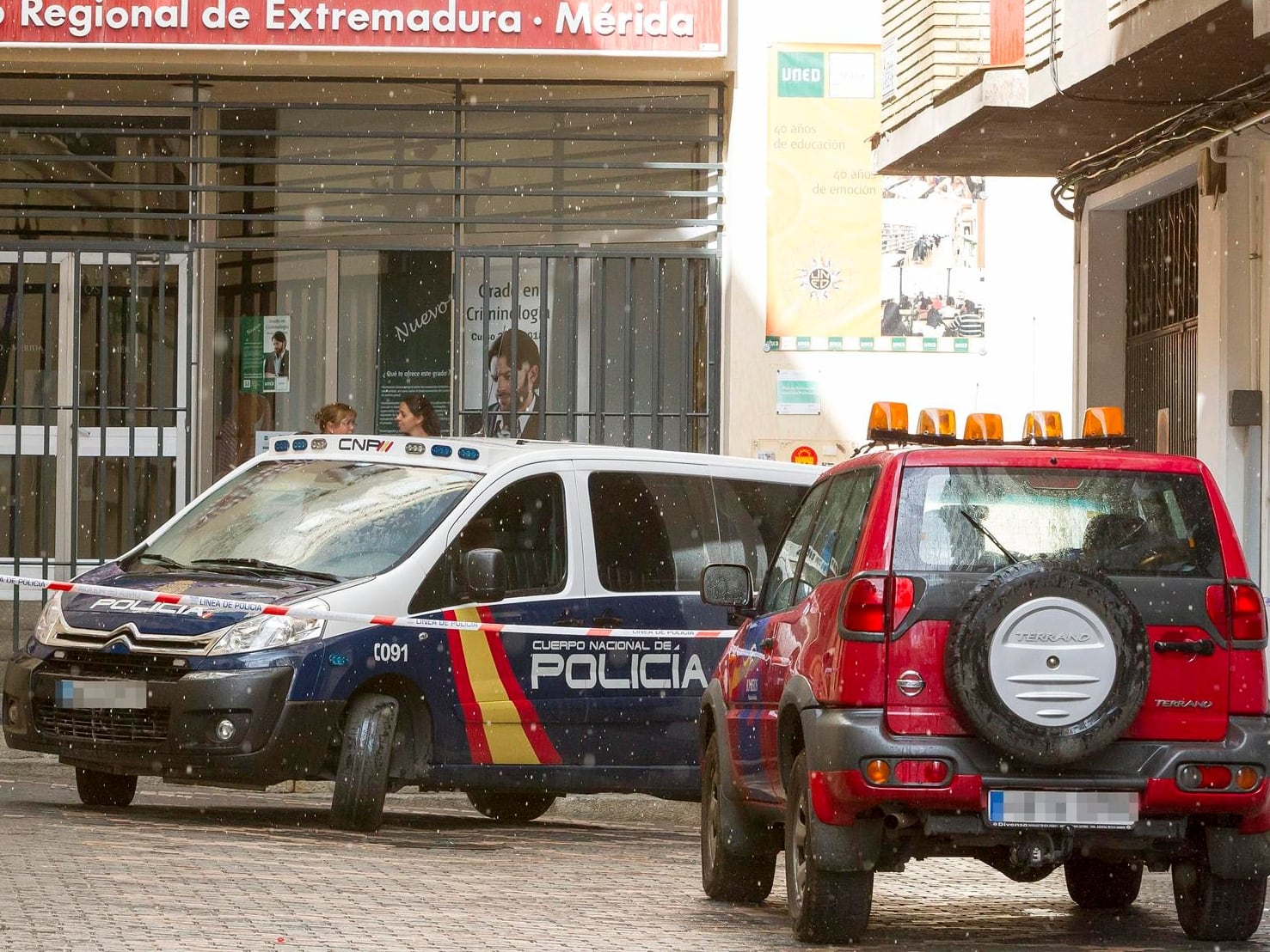 Agentes de la Policía, en una operación realizada en Mérida.