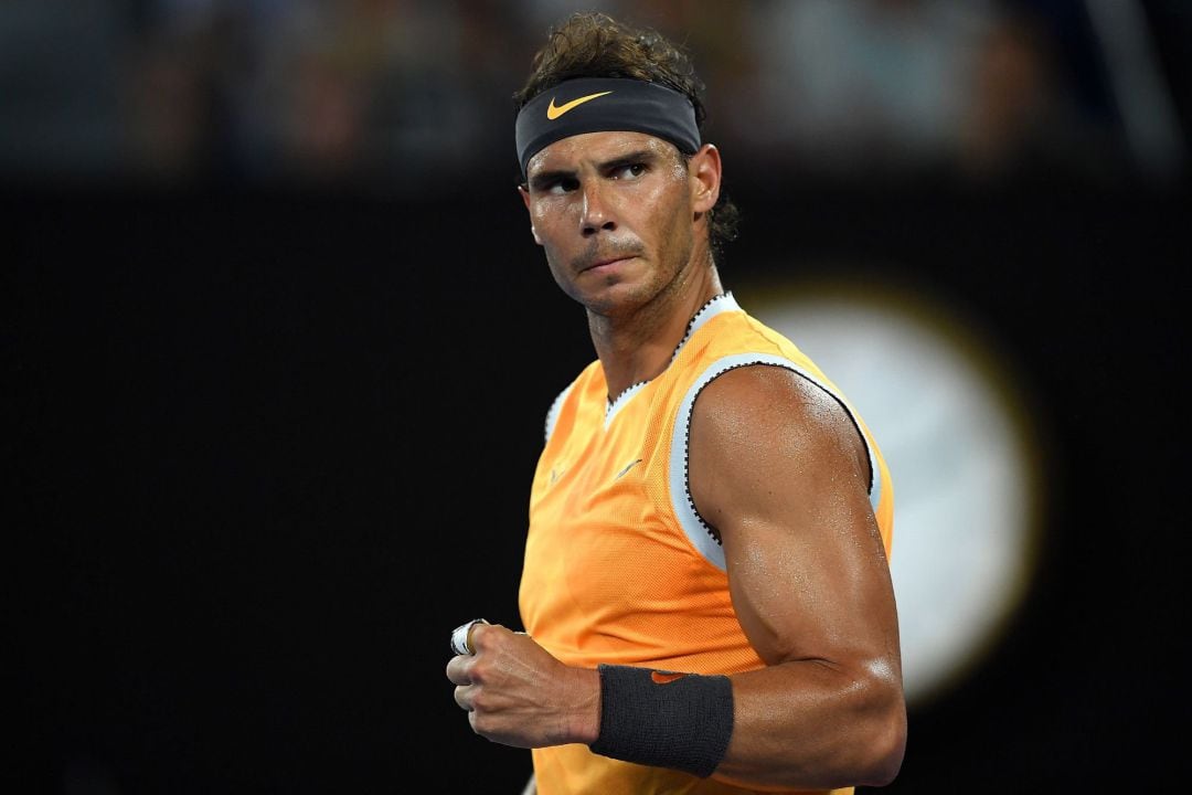 Rafa Nadal celebra uno de los puntos ante Tsitsipas